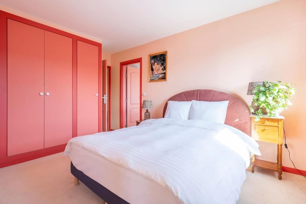 City Escape Apartment เลอบูร์เช ภายนอก รูปภาพ