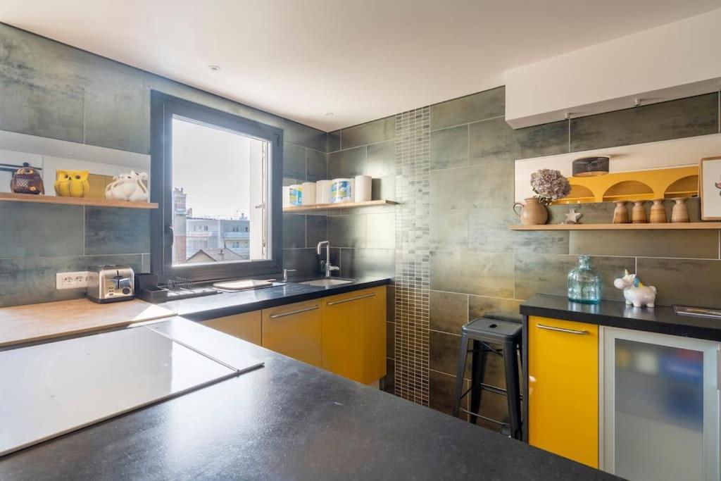 City Escape Apartment เลอบูร์เช ภายนอก รูปภาพ
