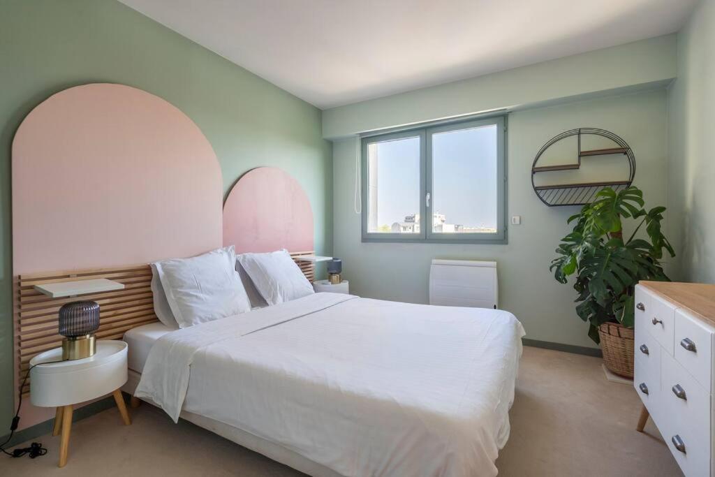 City Escape Apartment เลอบูร์เช ภายนอก รูปภาพ
