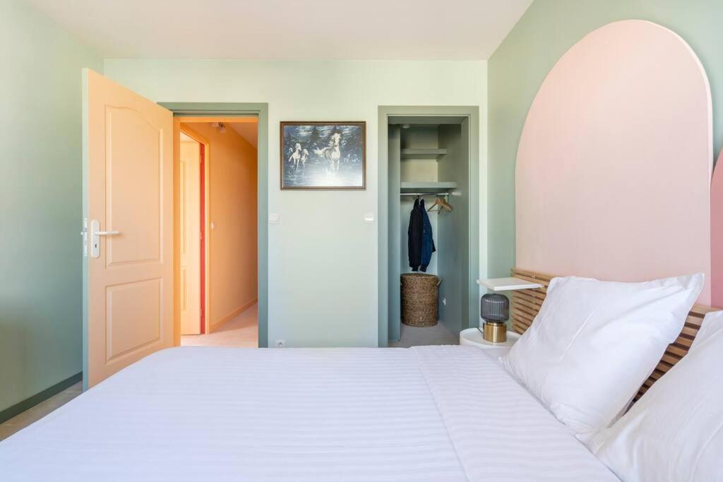 City Escape Apartment เลอบูร์เช ภายนอก รูปภาพ