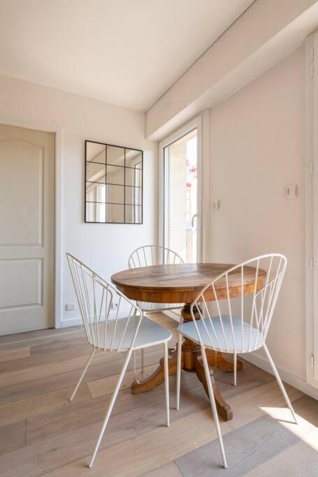City Escape Apartment เลอบูร์เช ภายนอก รูปภาพ