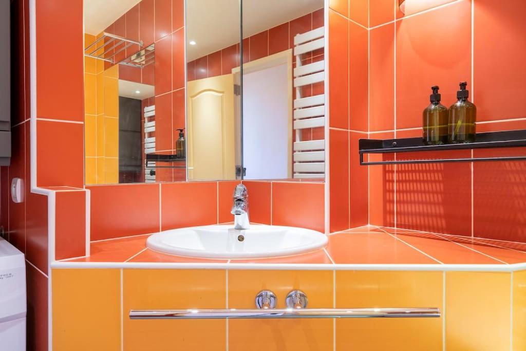 City Escape Apartment เลอบูร์เช ภายนอก รูปภาพ